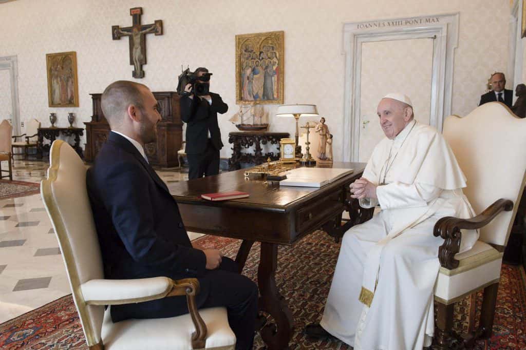 Guzmán se reunió 45 minutos con el papa Francisco en el Vaticano