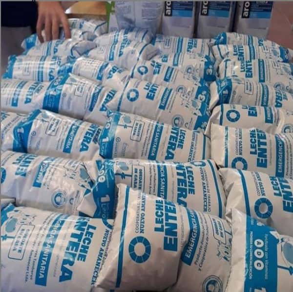“Leche solidaria”, productores lecheros donan miles de litros para que distribuyan los Bancos de Alimentos