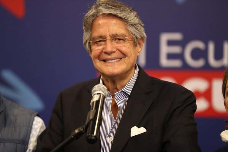Lasso y Moreno inician el proceso de transición presidencial en Ecuador