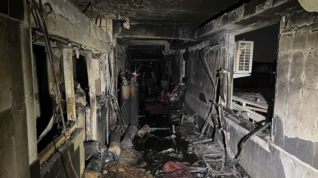 Tragedia en Irak, hubo más de 80 muertos en un incendio en un hospital de Bagdad