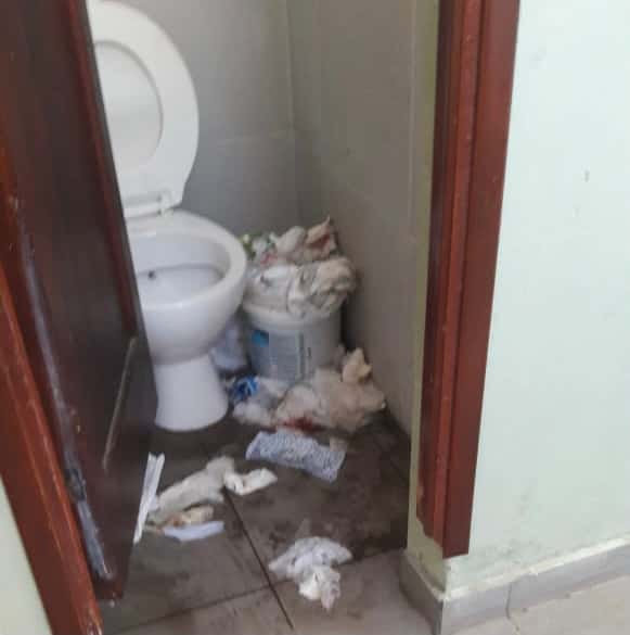 Mientras se prepara para la reapertura del Balneario, la concesionaria afronta un constante vandalismo de los baños