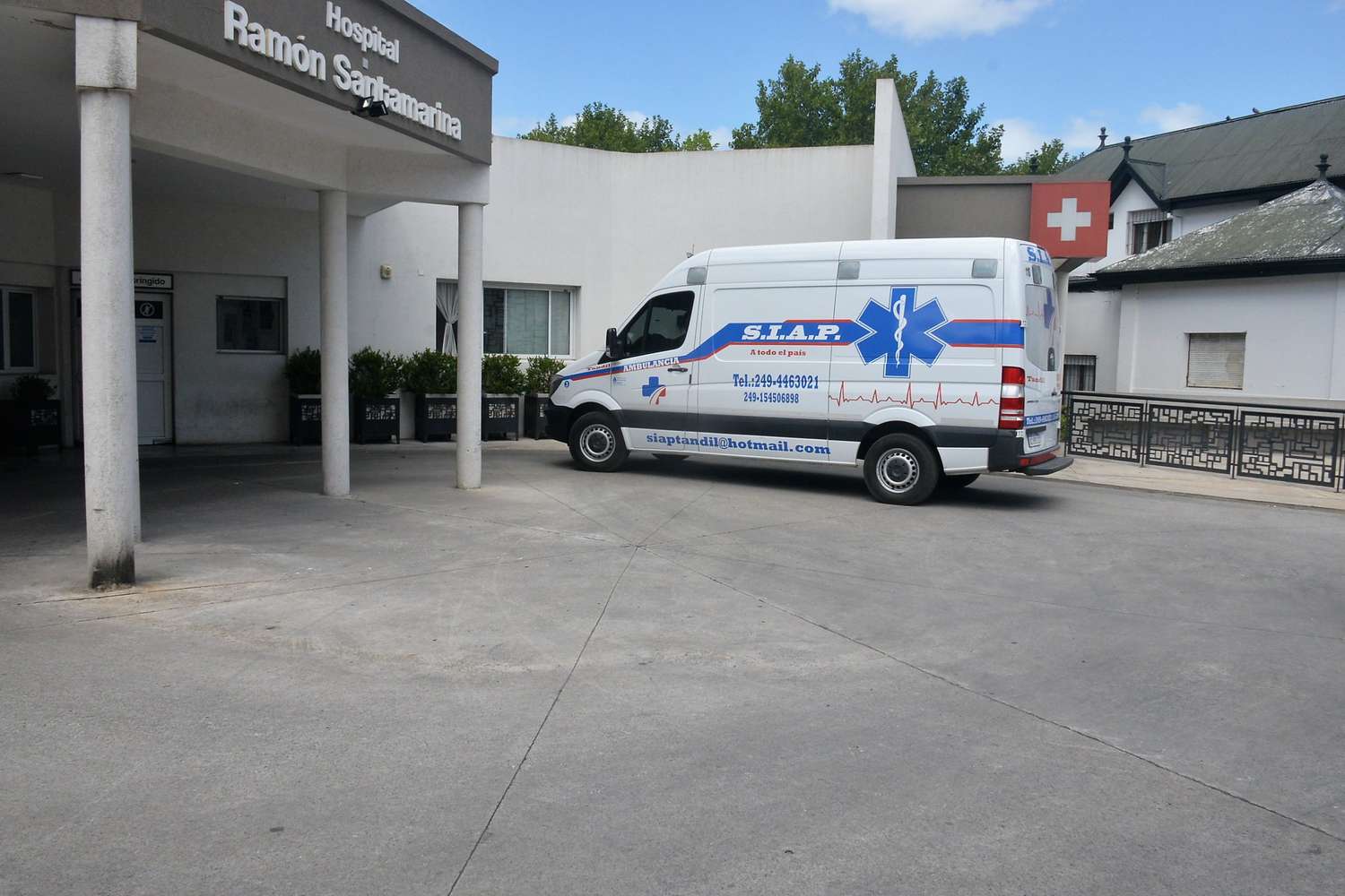 Un hombre recibió una puñalada tras una pelea y está en grave estado en el Hospital Santamarina