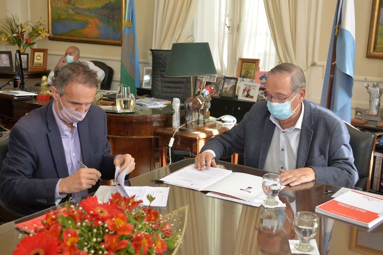 Con la presencia del ministro de Obras Gabriel Katopodis, se firmará convenio para la construcción de estación de bombeo en el barrio Uncas
