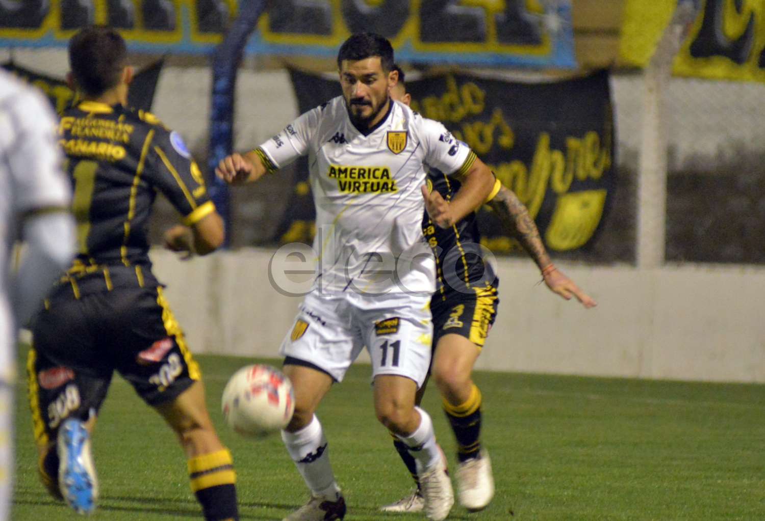 Valerio fue titular en los dos partidos más recientes de Santamarina.