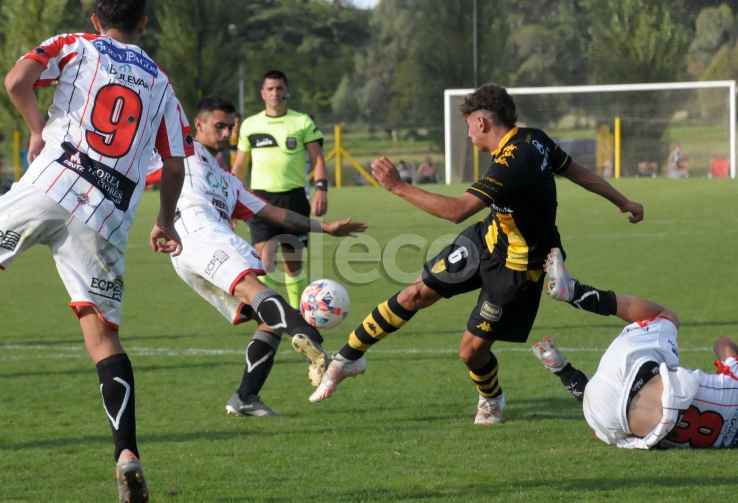 Independiente y Santamarina jugarán con Botafogo y Loma Negra, respectivamente.