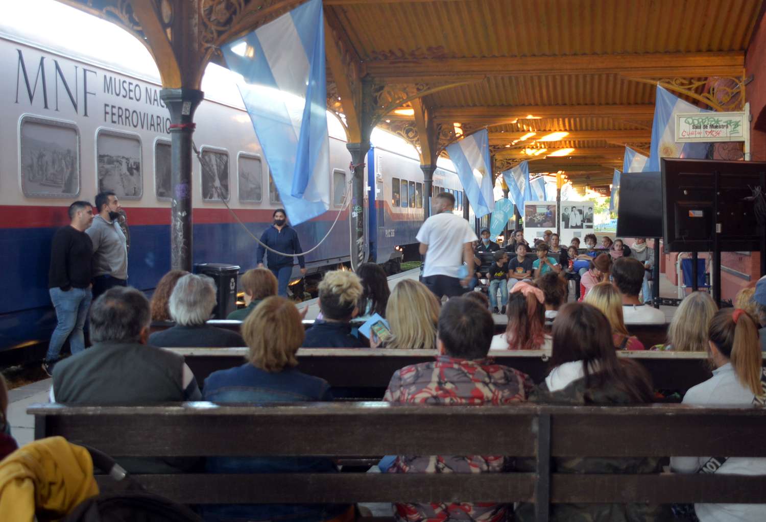 Rodando cultura e historia, el tren Museo itinerante en Tandil superó las expectativas
