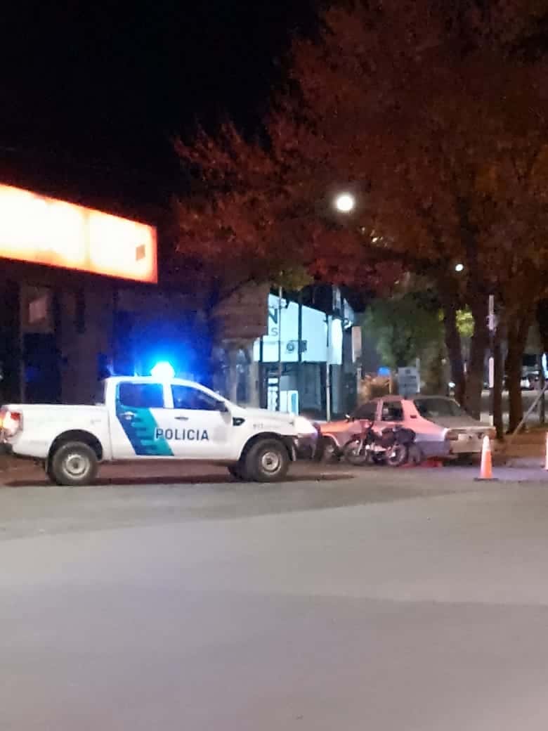 Dos motociclistas sufrieron heridas en un choque en Del Valle e Yrigoyen