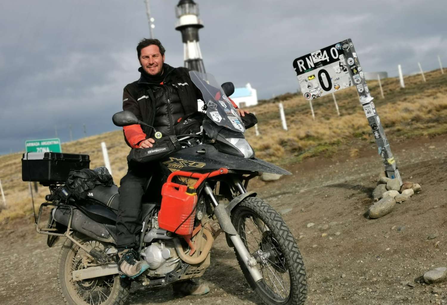 Sebastián Hammers recorrió con su moto la Ruta Nacional 40