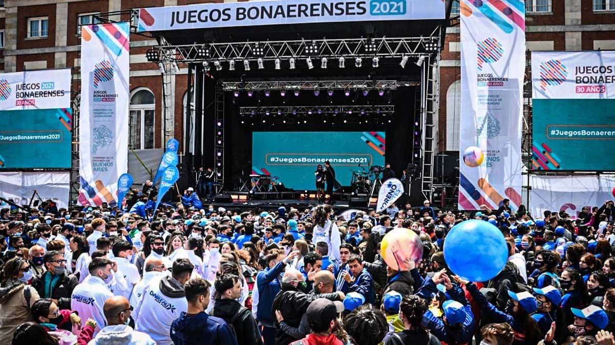 Una multitud estuvo en la presentación de las finales en Mar del Plata en el 2021