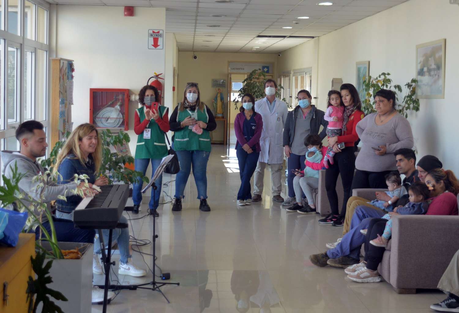 Música, regalos y mucho amor para celebrar el día del niño en el Hospital Debilio Blanco Villegas