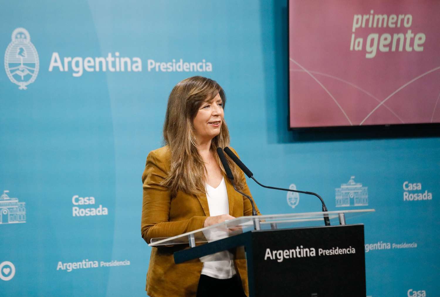 Gabriela Cerruti, portavoz presidencial.
