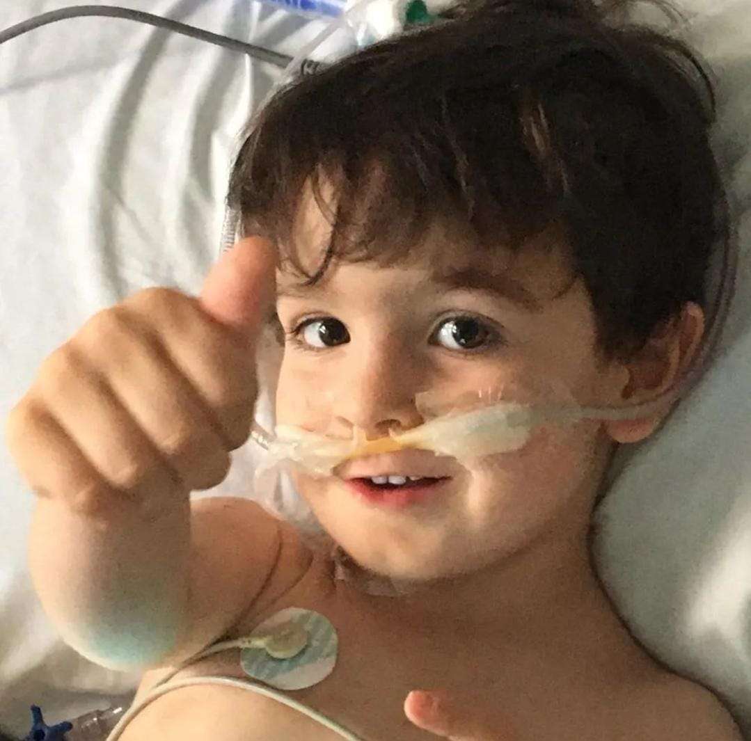 Después de más de ocho meses de espera, Isi recibió su trasplante
