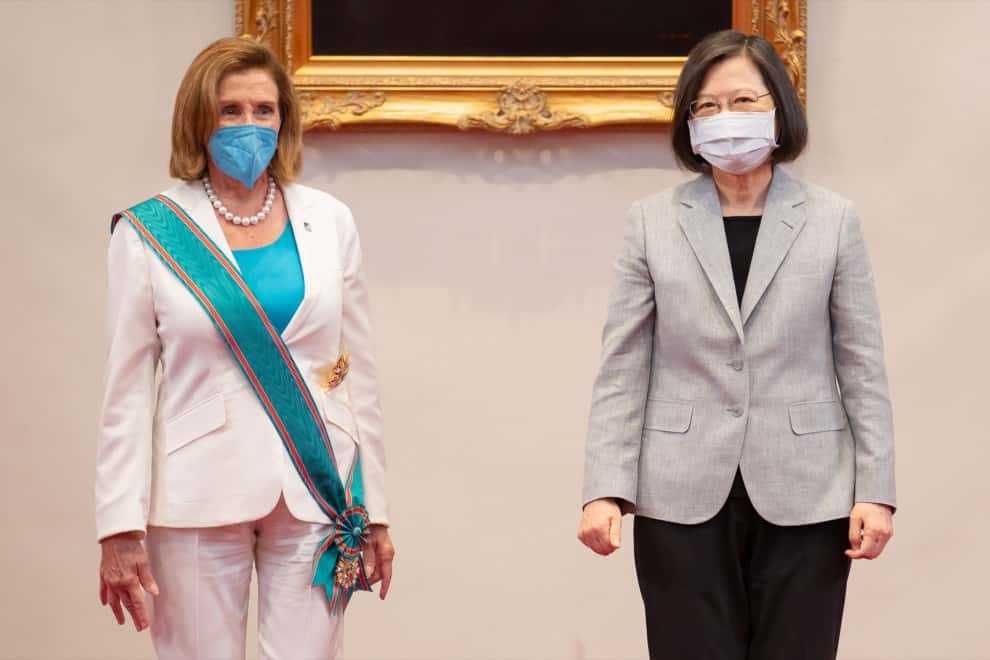 Nancy Pelosi tuvo un encuentro con la presidenta de Taiwán.