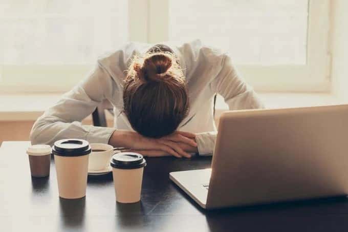 Advierten que la precariedad laboral afecta a la salud mental, según un estudio español