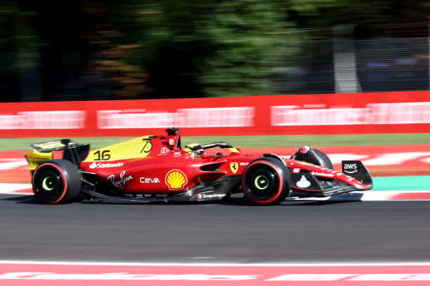 Leclerc dominó en Monza.