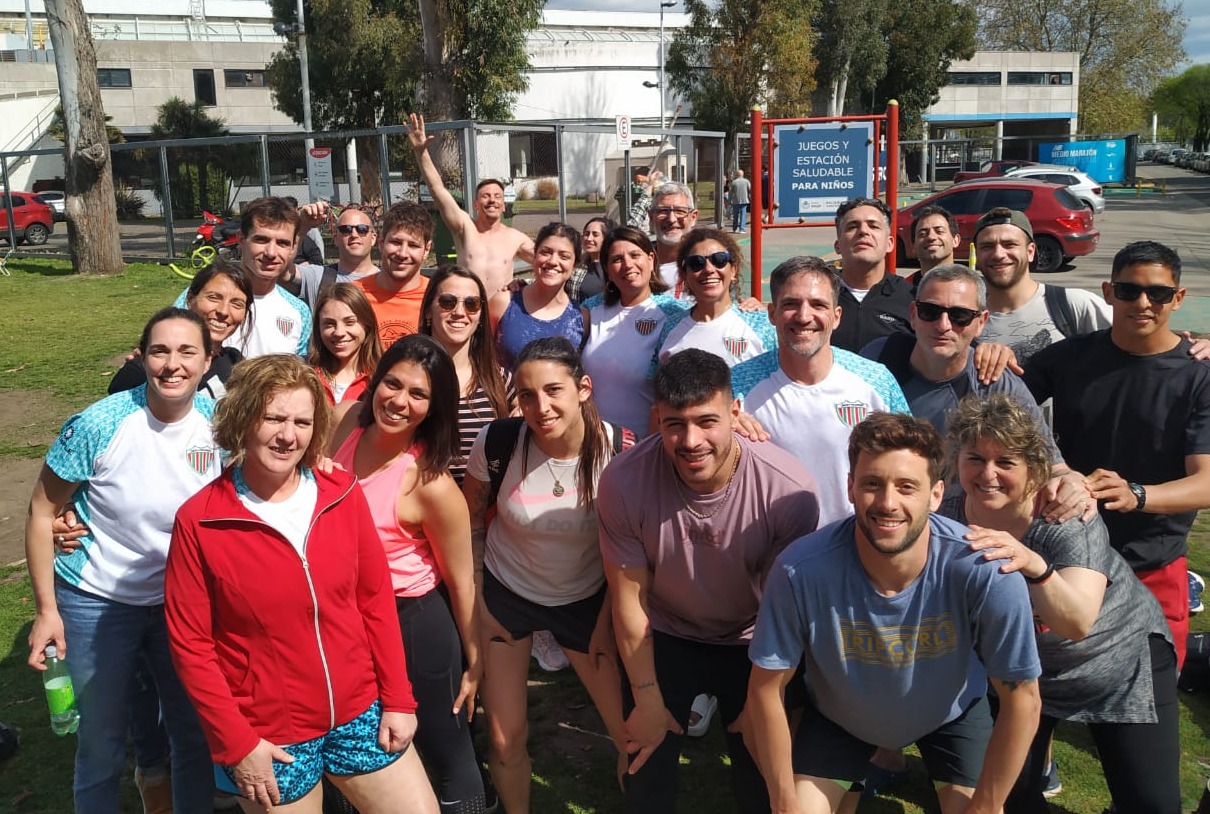 Parte del grupo tandilense.