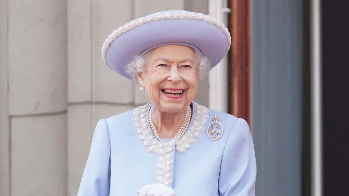 A los 96 años y tras siete décadas en el trono, falleció la reina británica Isabel II