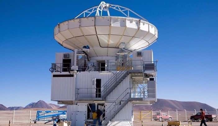Un radiotelescopio similar a este se instalará en poco tiempo en la Puna salteña.