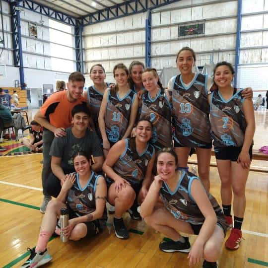 El básquet femenino de Rivadavia continúa creciendo