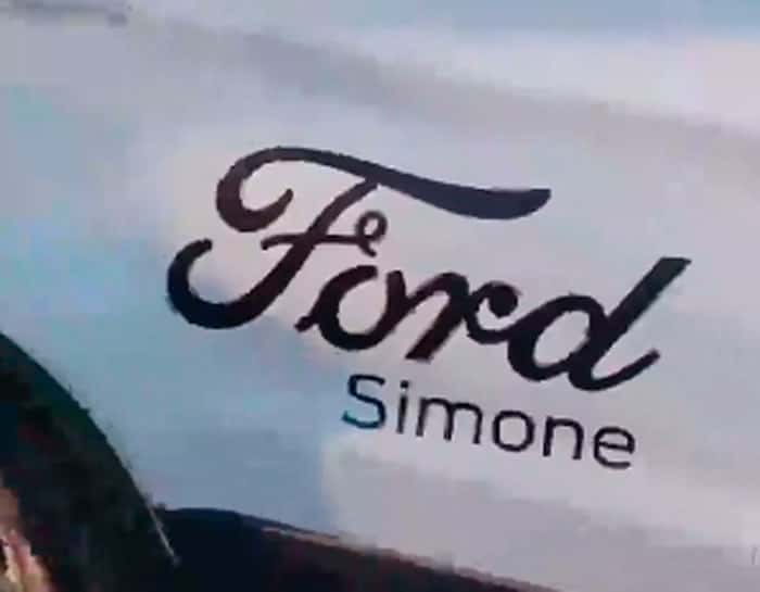 Camionetas y autos para ver y comprar en el stand de Ford Simone