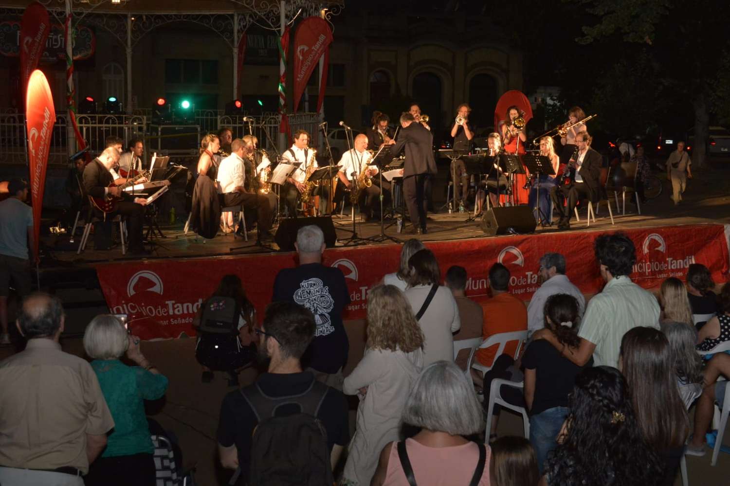 La Banda Municipal despidió el año con su tradicional concierto navideño.