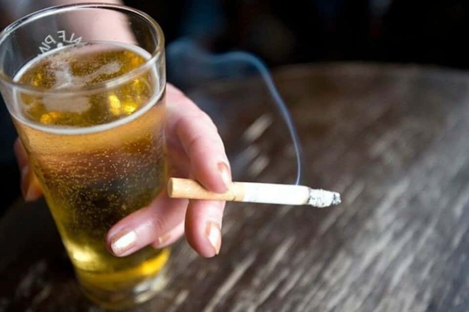 Variantes genéticas predisponen al consumo de alcohol o tabaco