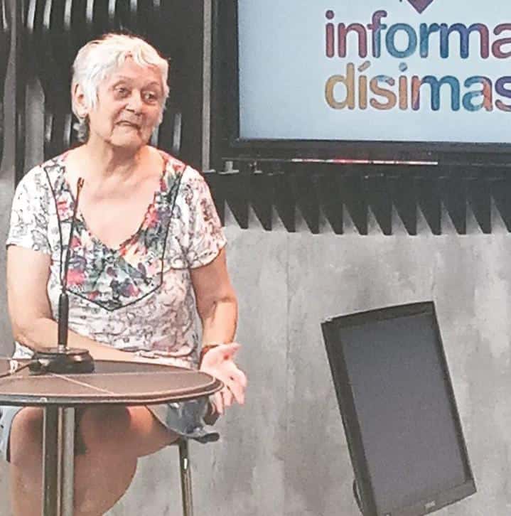 A los 73 años, María Elsa López se recibió de Maestro Mayor de Obras en la Escuela Técnica 2