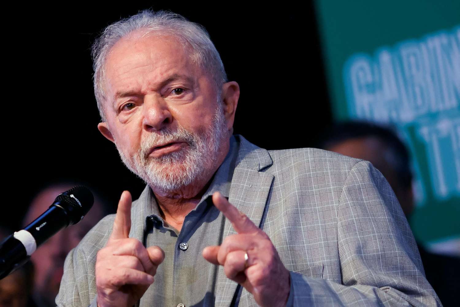 Lula apela a Lionel Messi para incentivar a su futuro gabinete