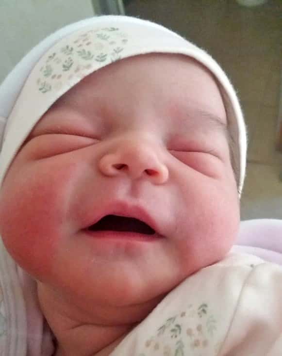 El primer bebé del 2023 es una nena y nació en el Hospital "Ramón Santamarina"