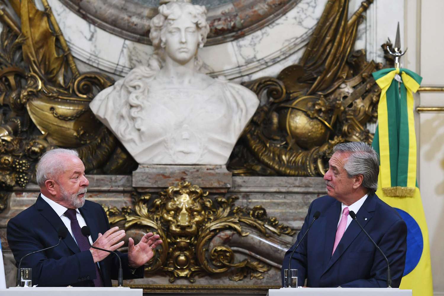 Alberto Fernández y Lula coincidieron en "profundizar relación estratégica" entre Argentina y Brasil