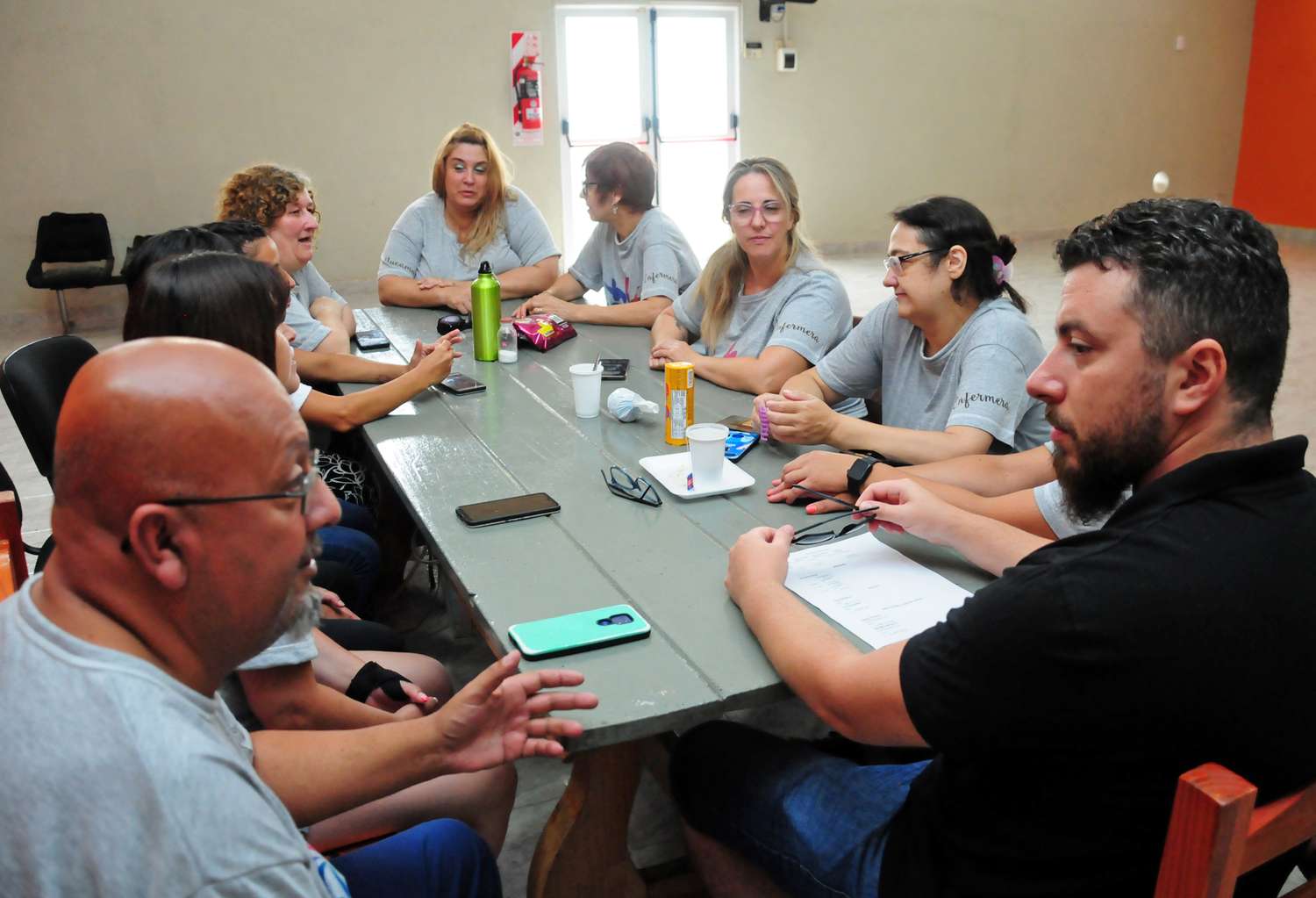 Personal del servicio de tocoginecología se reunió en el sindicato a la espera de novedades sobre el reclamo.