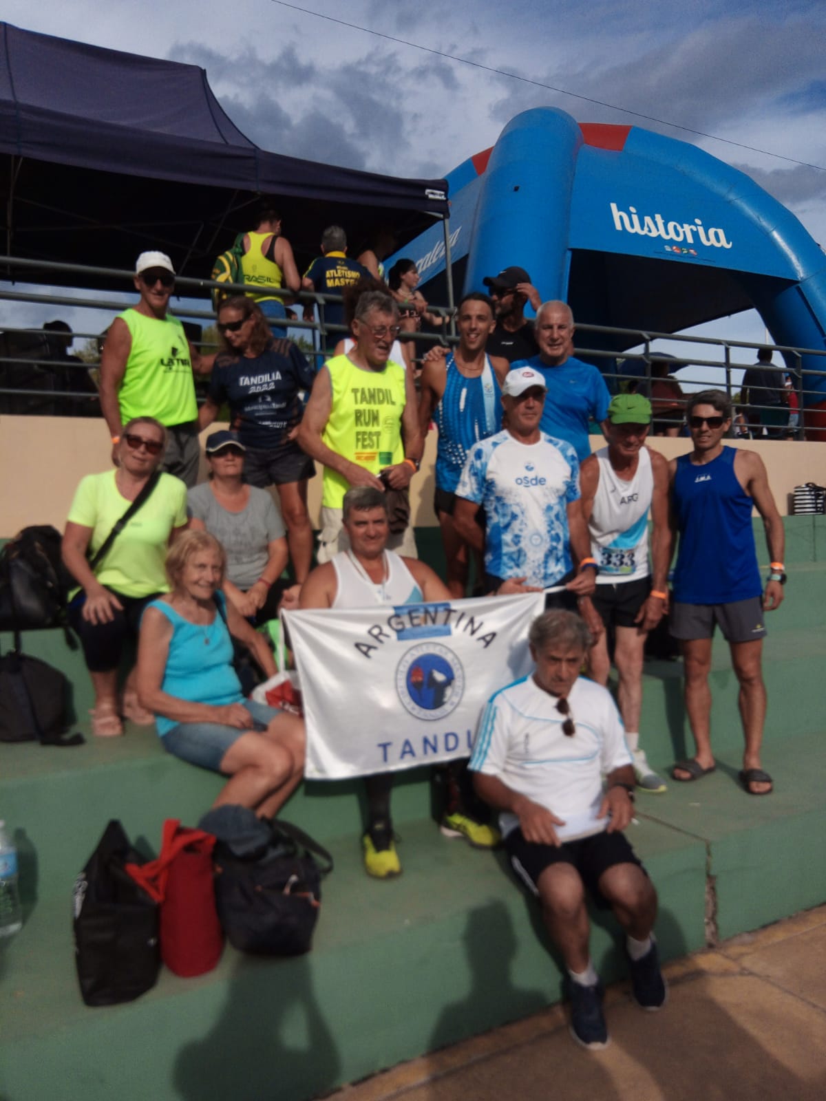 Los tandilenses empezaron con excelentes resultados.