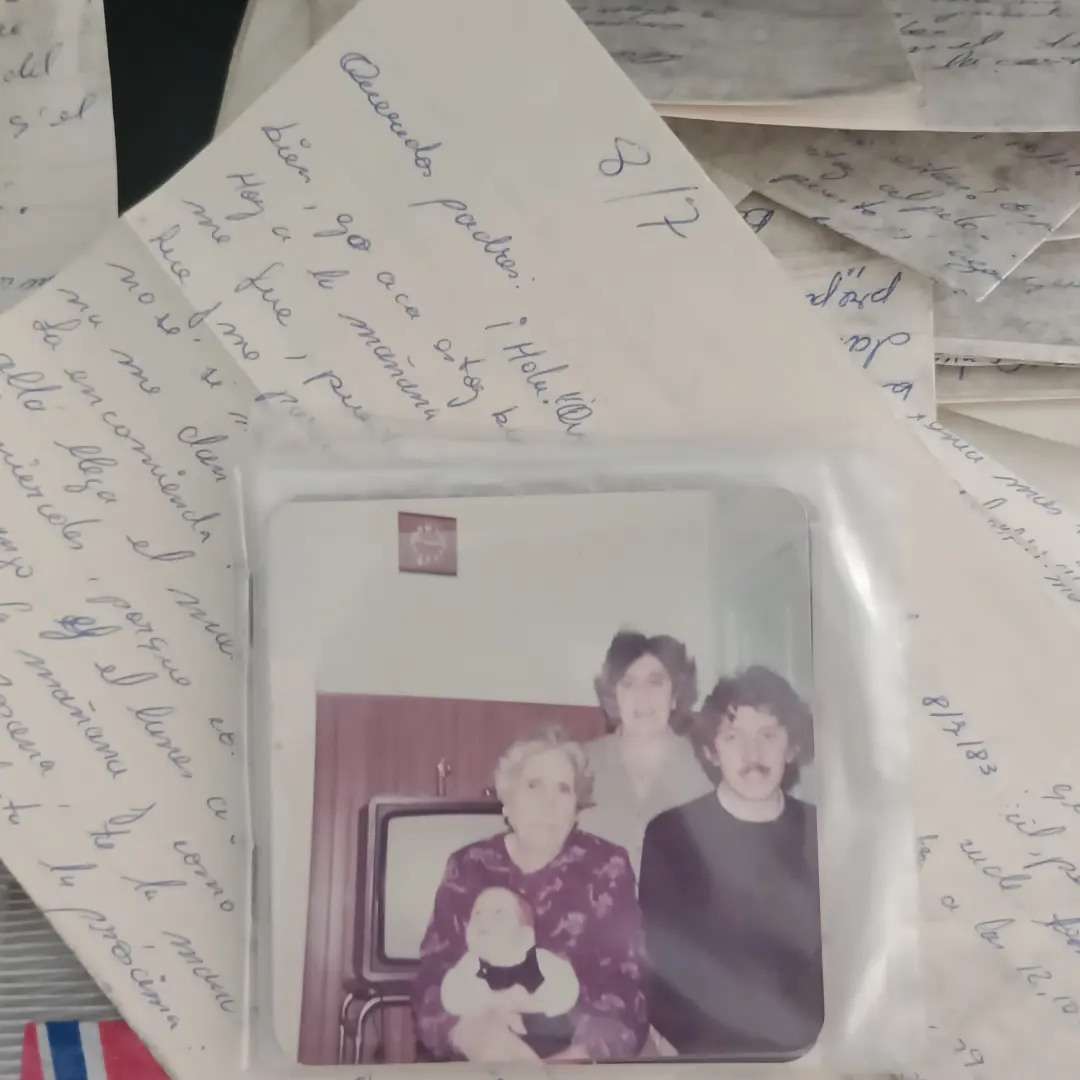 Se encontró unas cartas de 1983 en una calle de Tandil y busca a los protagonistas