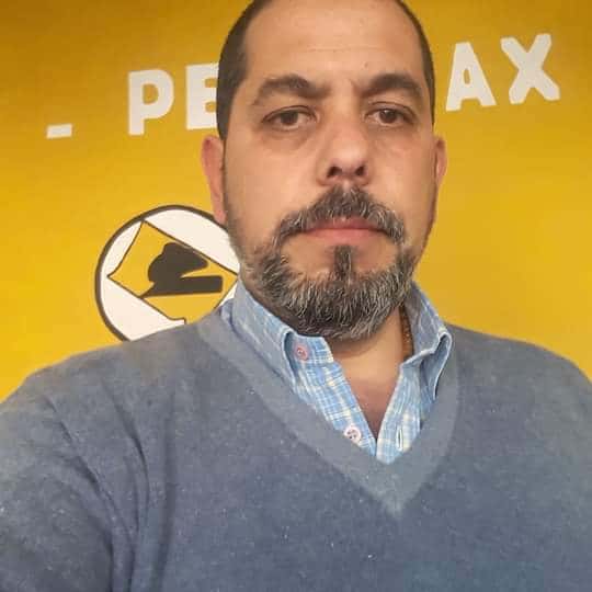 Mauricio Villalón, Sindicato Peones de Taxi.