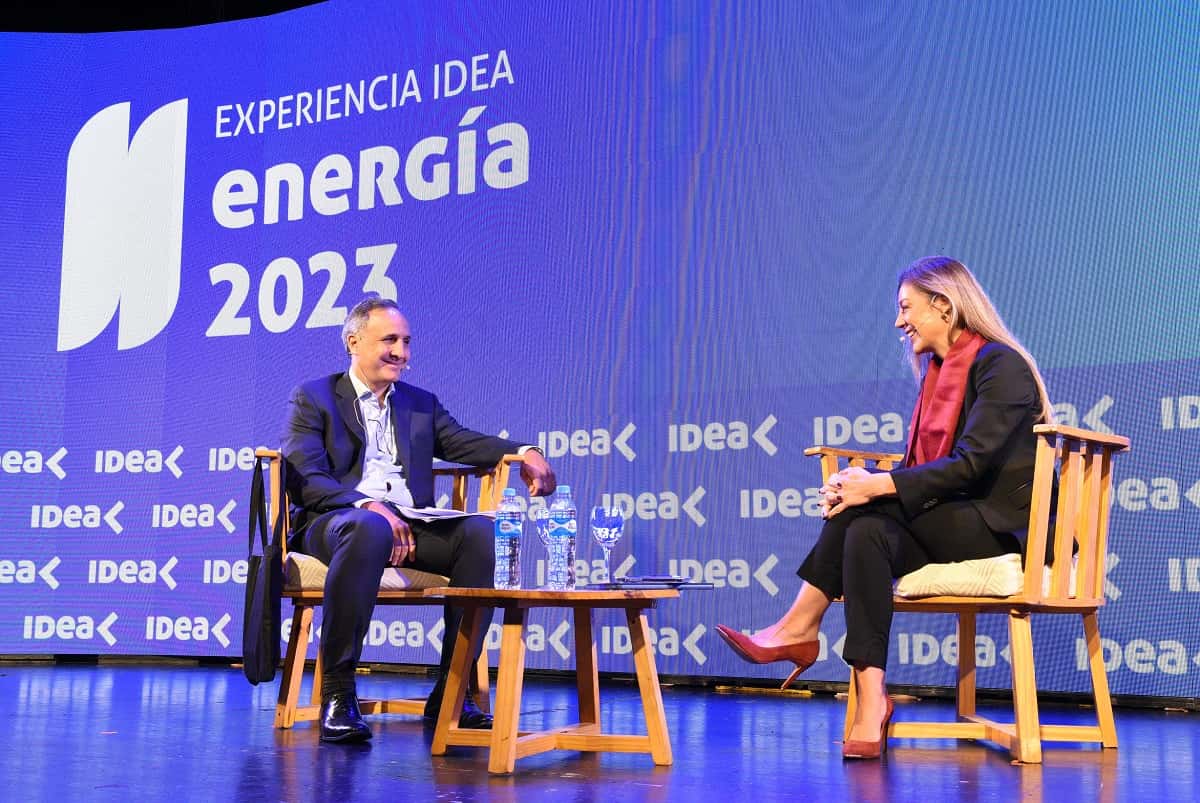 Marcos Bulgheroni, CEO de Pan American Energy Group y Flavia Royón, Secretaria de Energía de la Nación.