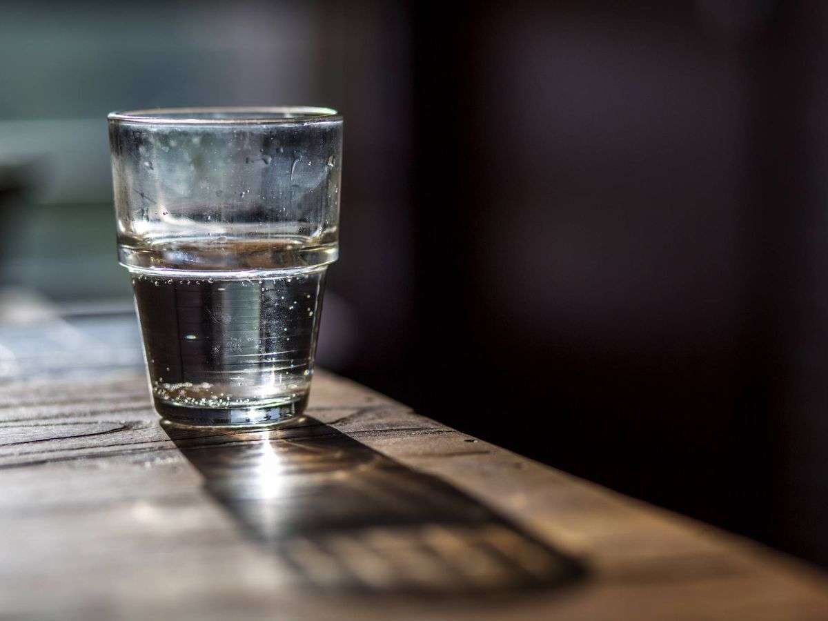 Los locales bailables y bares bonaerenses deberán proveer agua gratuita a los clientes