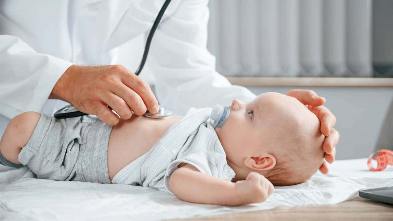 Destacan la labor de los pediatras ante el aumento de casos de enfermedades respiratorias