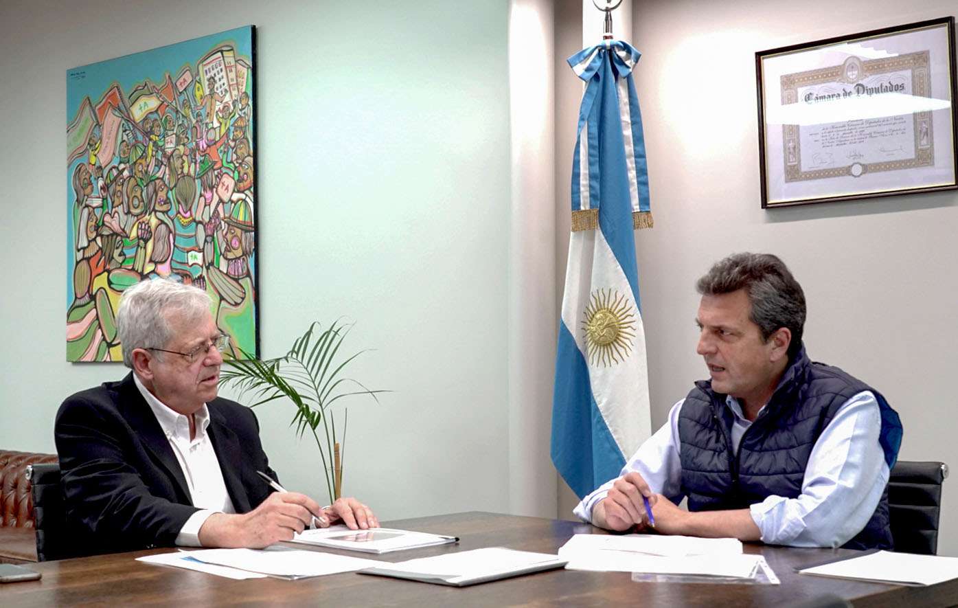 Gabriel Rubinstein, junto al ministro Sergio Massa.