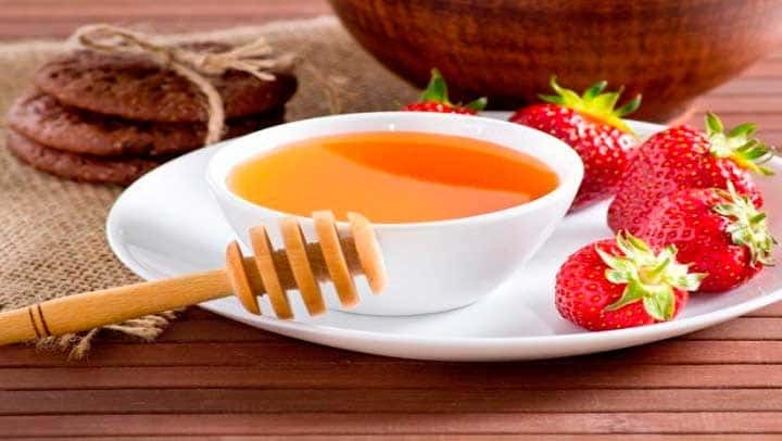 Frutillas y miel: a partir de cuándo se pueden consumir.