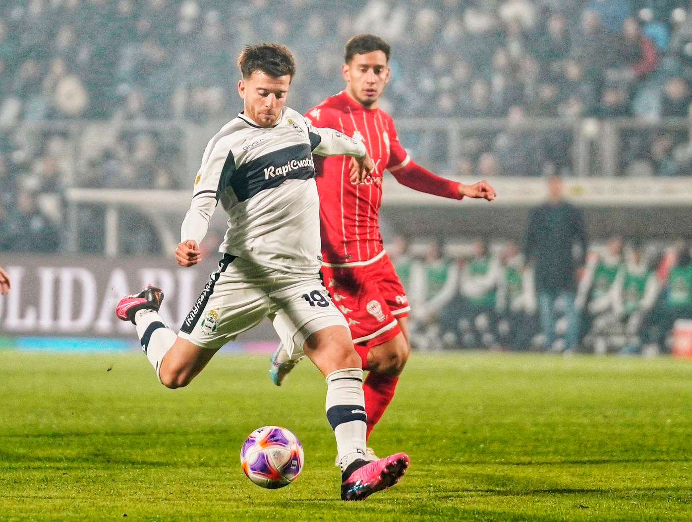 Gimnasia volvió a ganar en el cierre del partido.