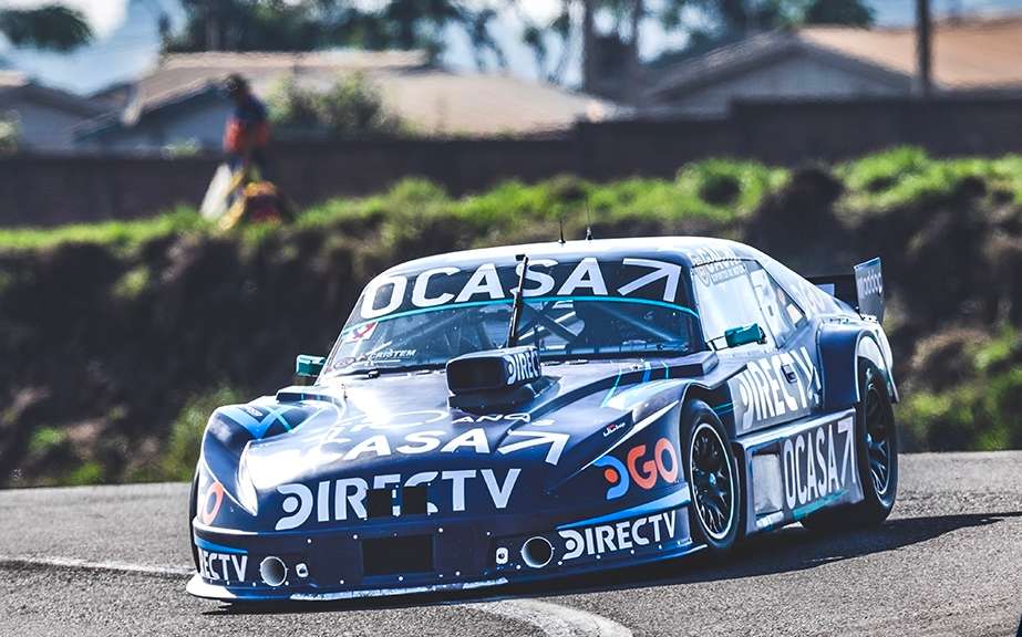 Pernía compartirá la fila 12 con Alaux.