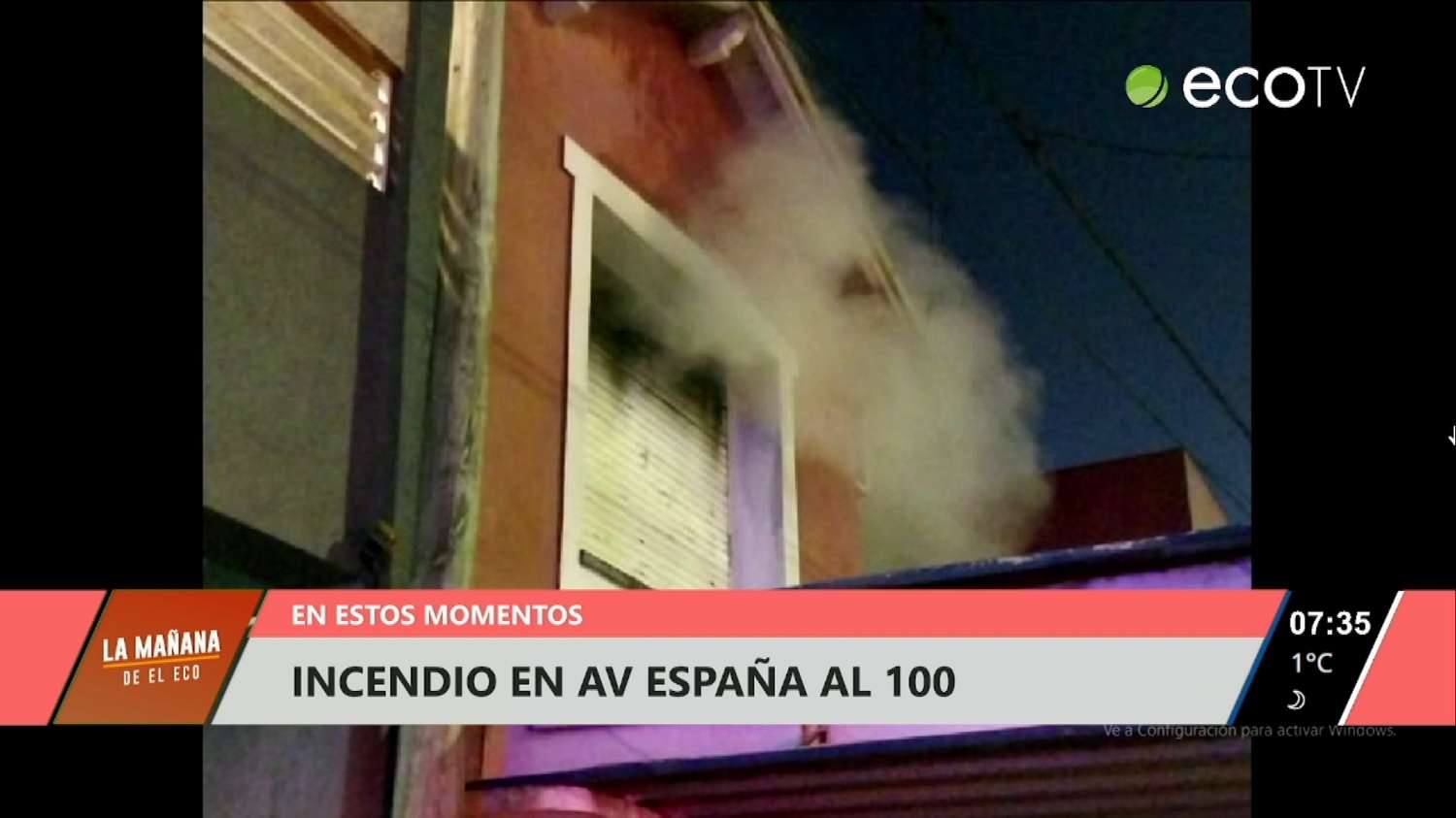 Incendio en Av España al 100