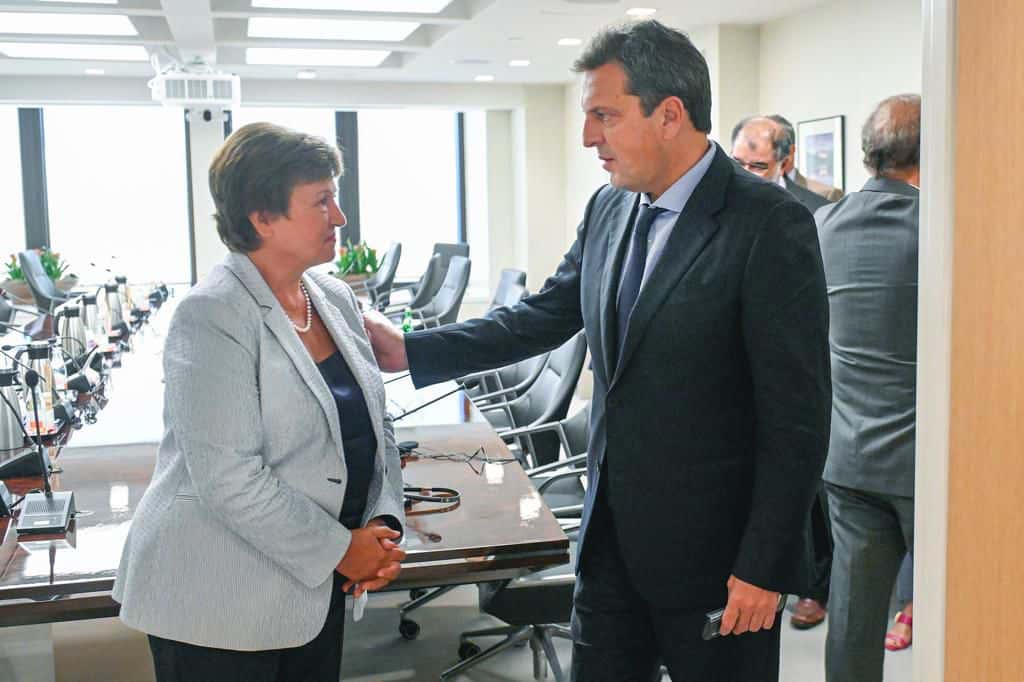 El  ministro Sergio Massa fue recibido por la directora del FMI.