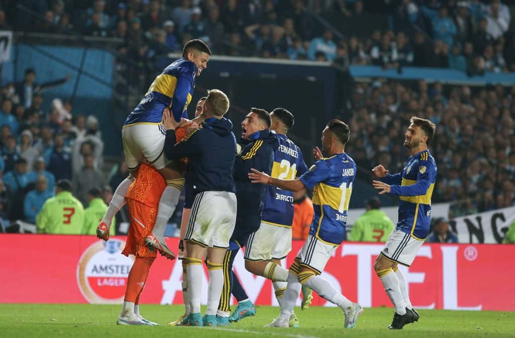 Boca apeló a su oficio para la definición por penales y se metió en las semifinales
