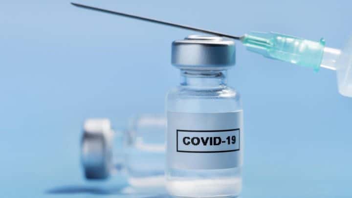 Premio Nobel de Medicina para descubridores de ARN mensajero que posibilitó vacuna contra Covid-19