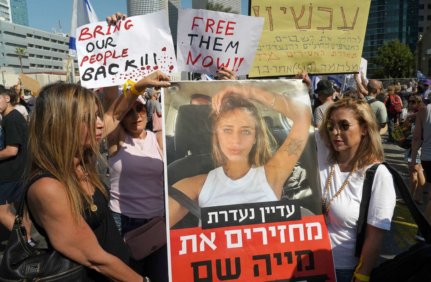 Las manifestaciones por el regreso de los israelíes tomados como rehenes son constantes.