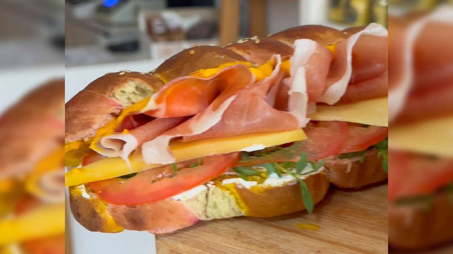 Sorprendé con un sandwich imperdible con el toque justo de vegetales y hongos