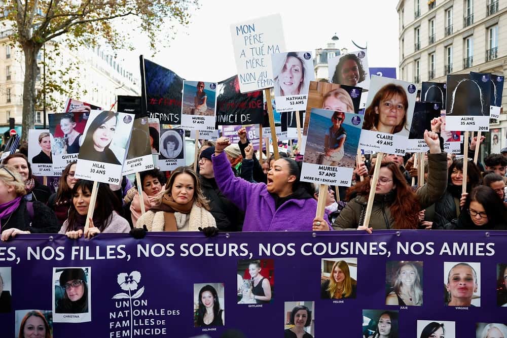 Manifestación mundial contra la violencia hacia las mujeres