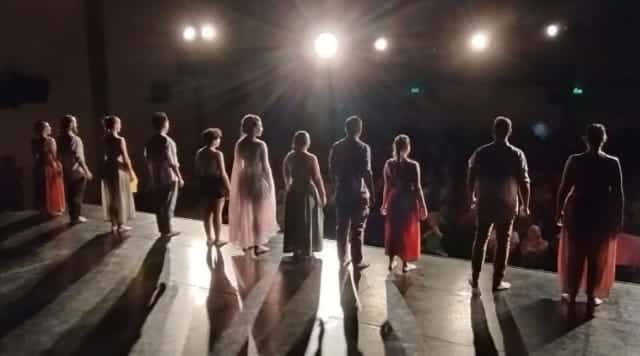 A sala llena, el Ballet de Danzas Argentinas de la Unicen estrenó su reciente producción