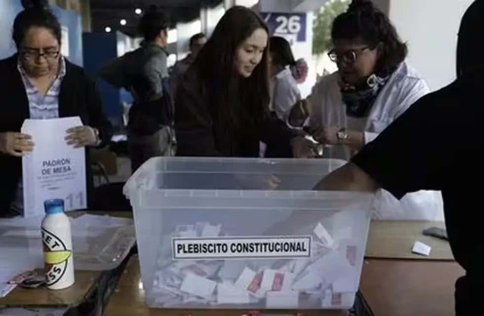 Los chilenos rechazaron el texto de reforma constitucional propuesto.
